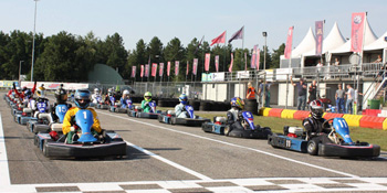 Langste outdoor kartbaan van 1600 meter met 16 bochten