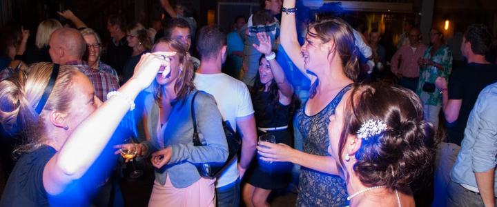 Bedrijfsuitje Hollandse Feestavond