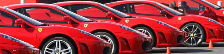 Bedrijfsuitje Ferrari rijden