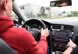 Pprivé rijles op verkeersoefenterrein