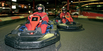 Een van de snelste indoor kartbaan